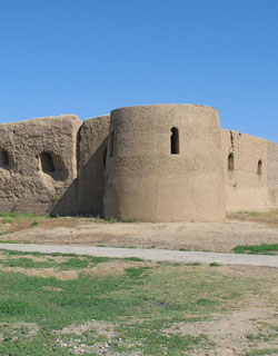 Architecture of Medieval Termez