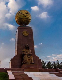 Independence Square In Tashkent