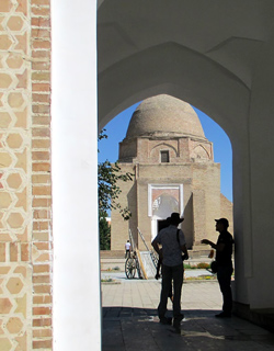 Rukhabad Mausoleum