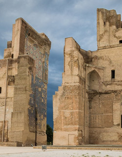 OQ Saroy Shahrisabz