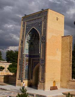 Officialdom In Uzbekistan