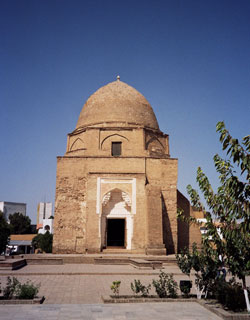 Rukhabad Mausoleum