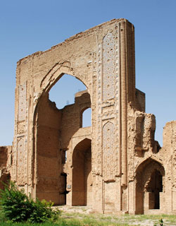 Ishrat-Hona Mausoleum