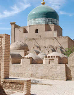 Pahlavan Mahmud Mausoleum