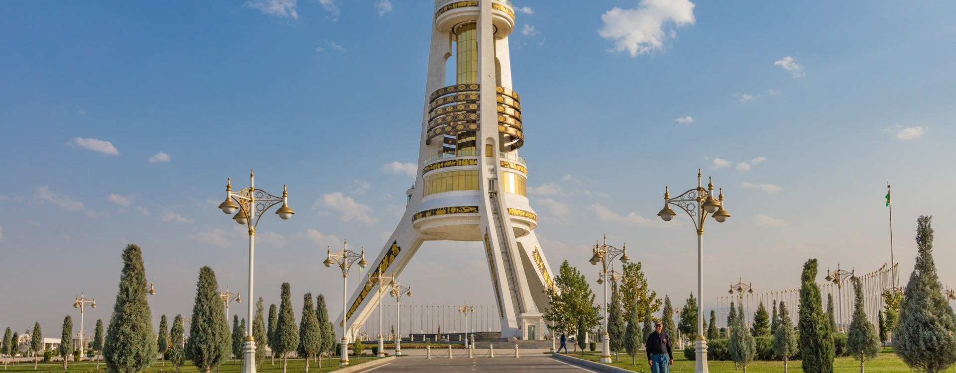 Turkmenistan Travel Cost