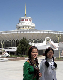 Turkmenistan Travel Cost